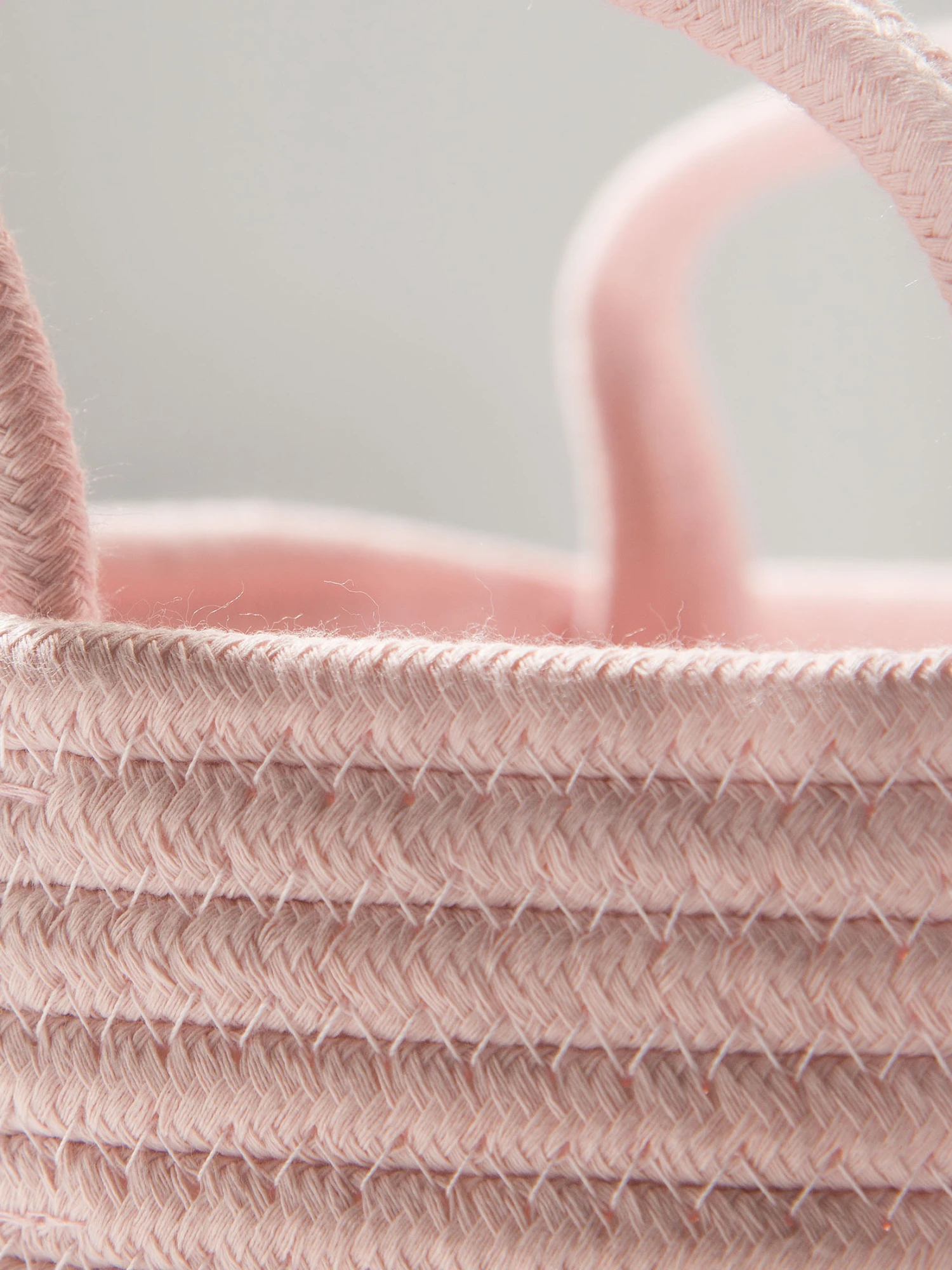 Korb, Samtrosa 4 Korb, Samtrosa – Bild 2