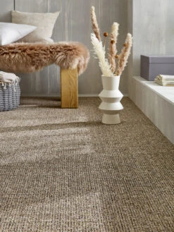 Schlingen-Teppichboden, Tabak 43 -Heimtextildekoration Keita Schlingenteppichboden braun tabak43 spar